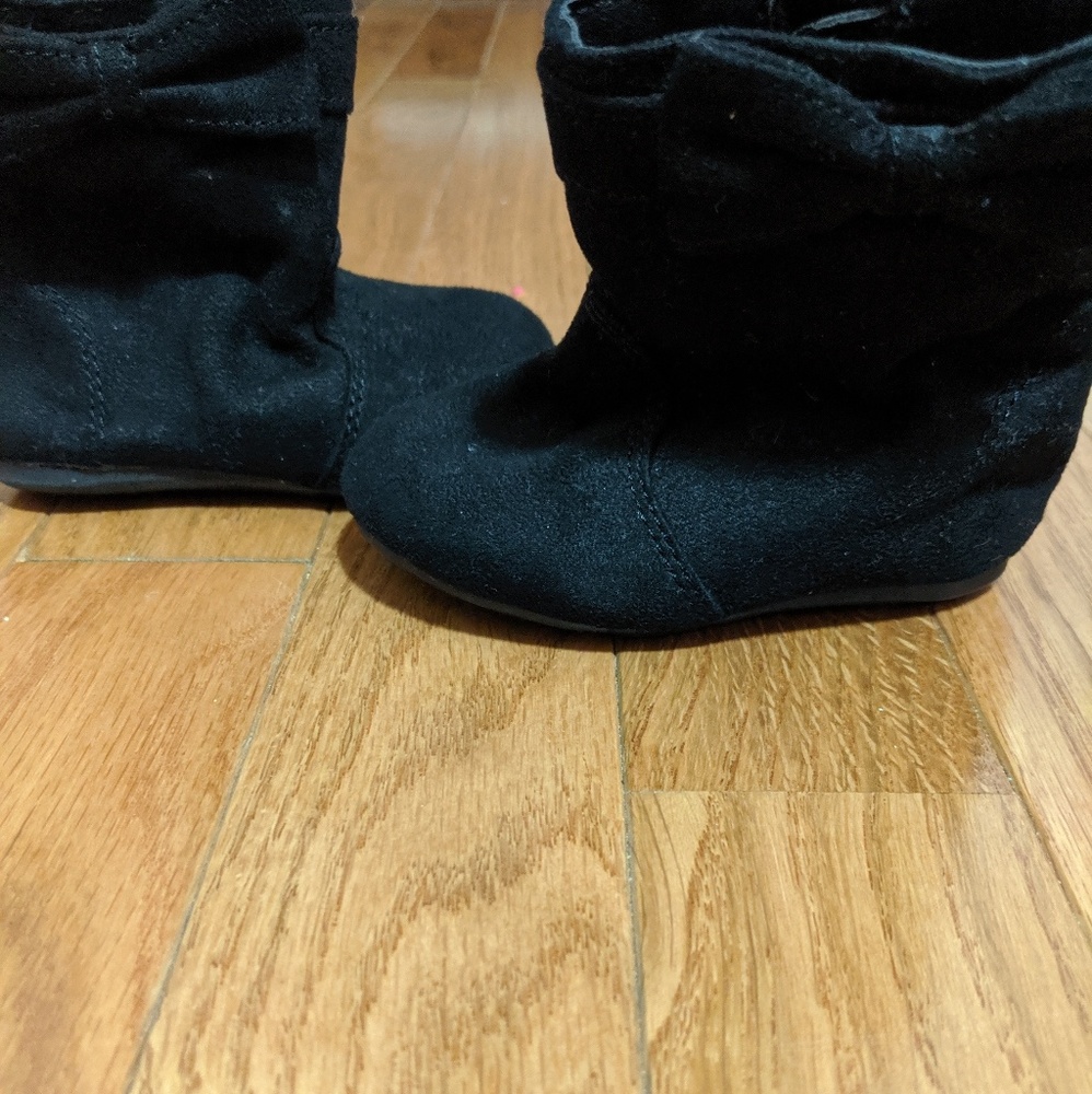 🌷Teeny Toes size 3W baby girl shoes w/ black bow
